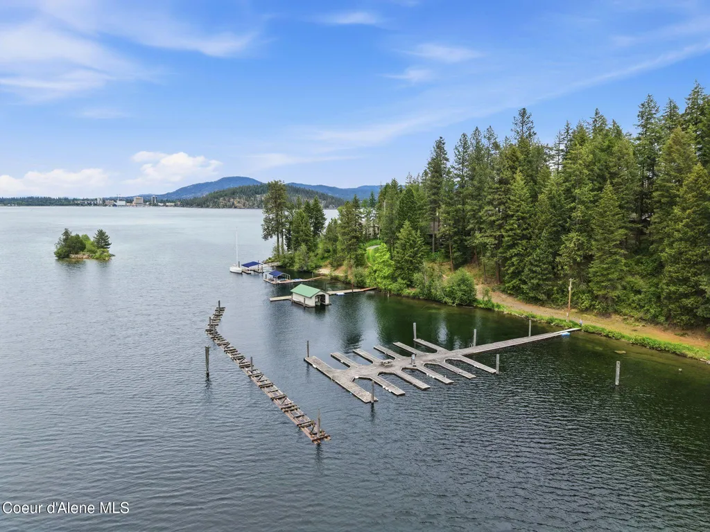 1303 W Steamboat Drive Coeur D'alene ID 83814