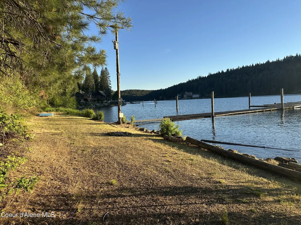1303 W Steamboat Drive Coeur D'alene ID 83814