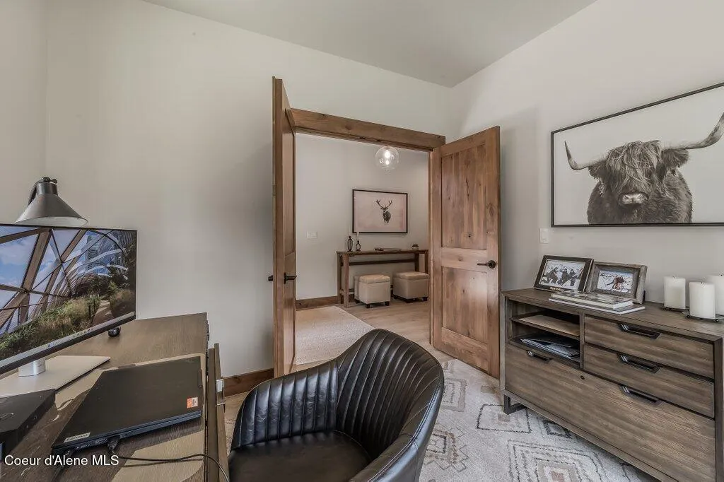 107 Oxbow Road Sandpoint ID 83864
