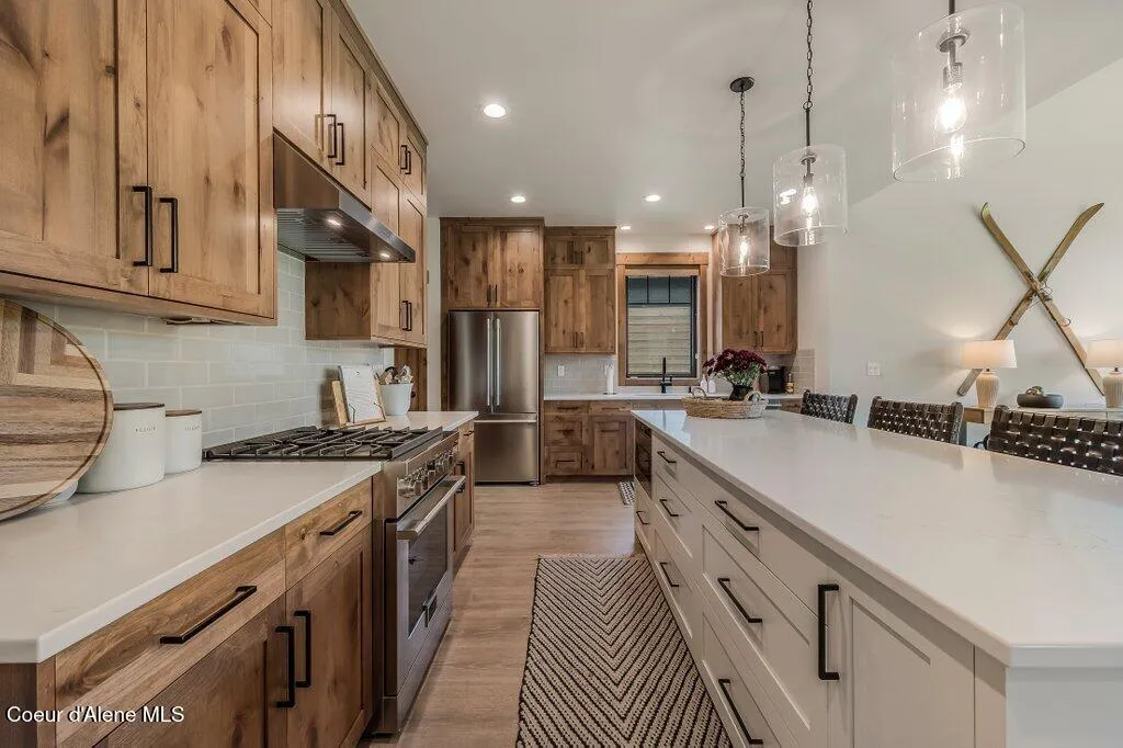 107 Oxbow Road Sandpoint ID 83864
