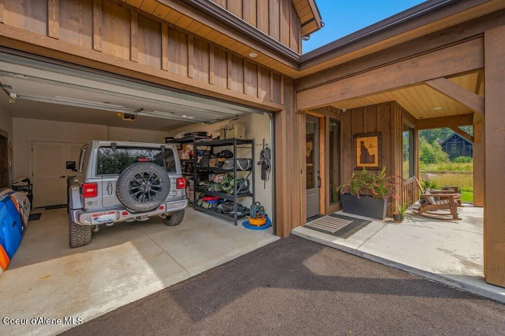 107 Oxbow Road Sandpoint ID 83864