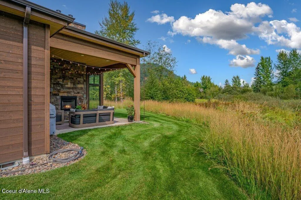 107 Oxbow Road Sandpoint ID 83864