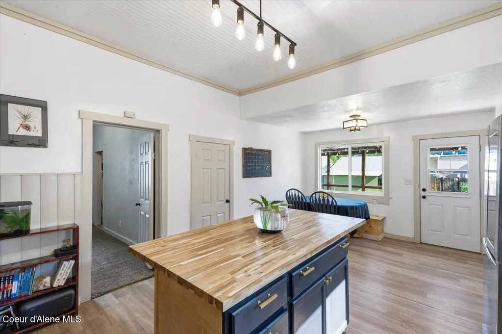 1512 Center Avenue St. Maries ID 83861
