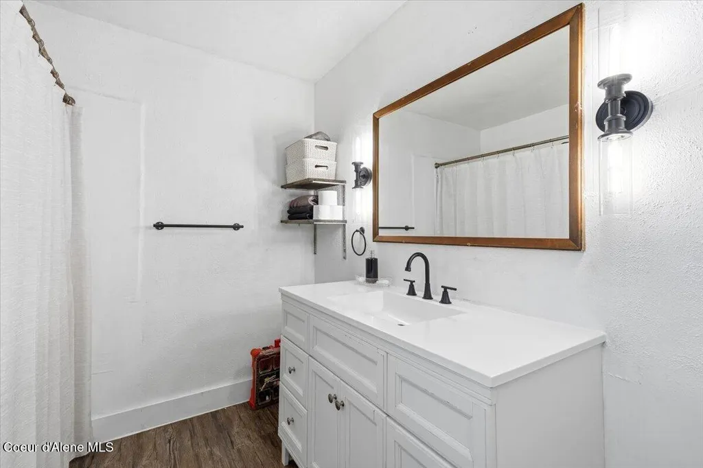 1512 Center Avenue St. Maries ID 83861