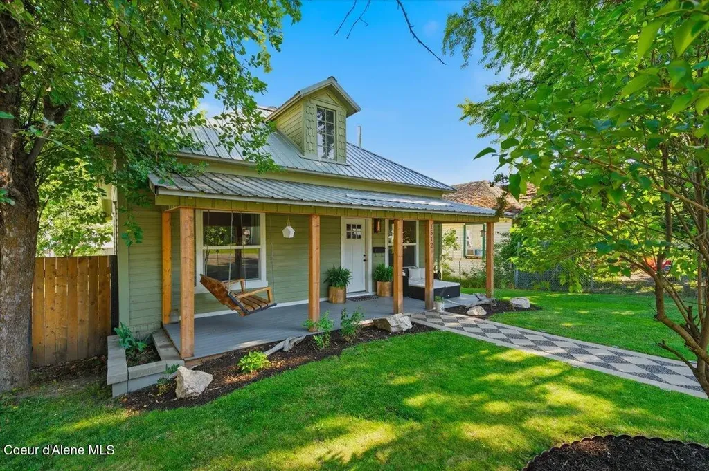1512 Center Avenue St. Maries ID 83861