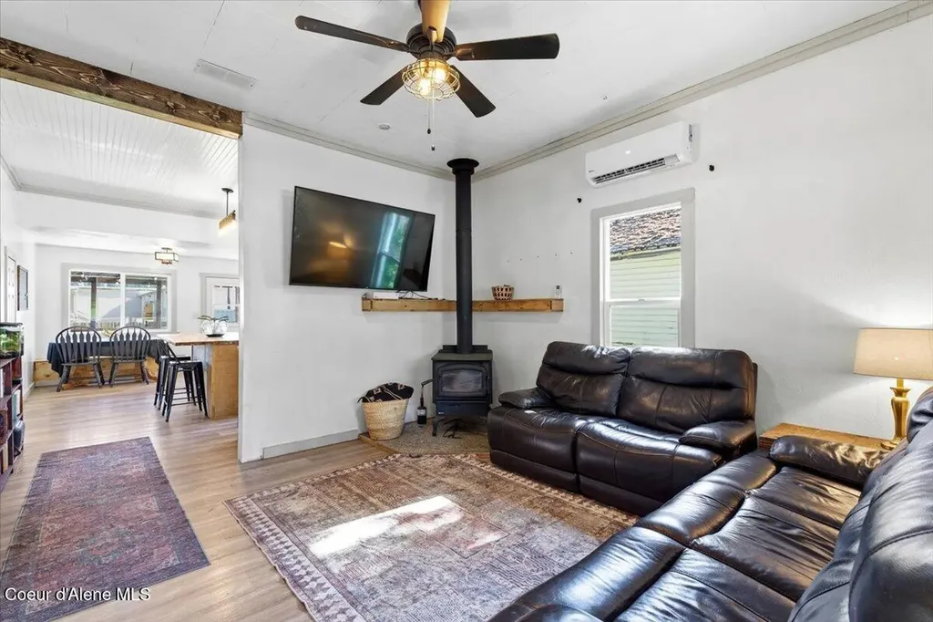 1512 Center Avenue St. Maries ID 83861