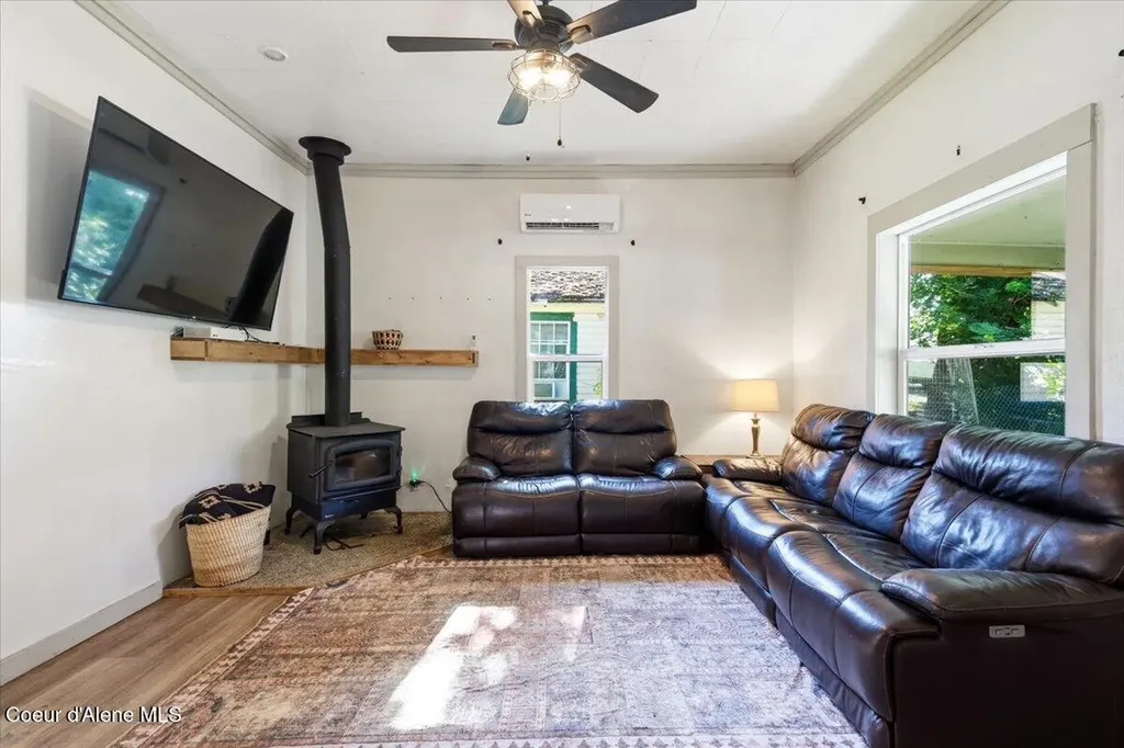 1512 Center Avenue St. Maries ID 83861