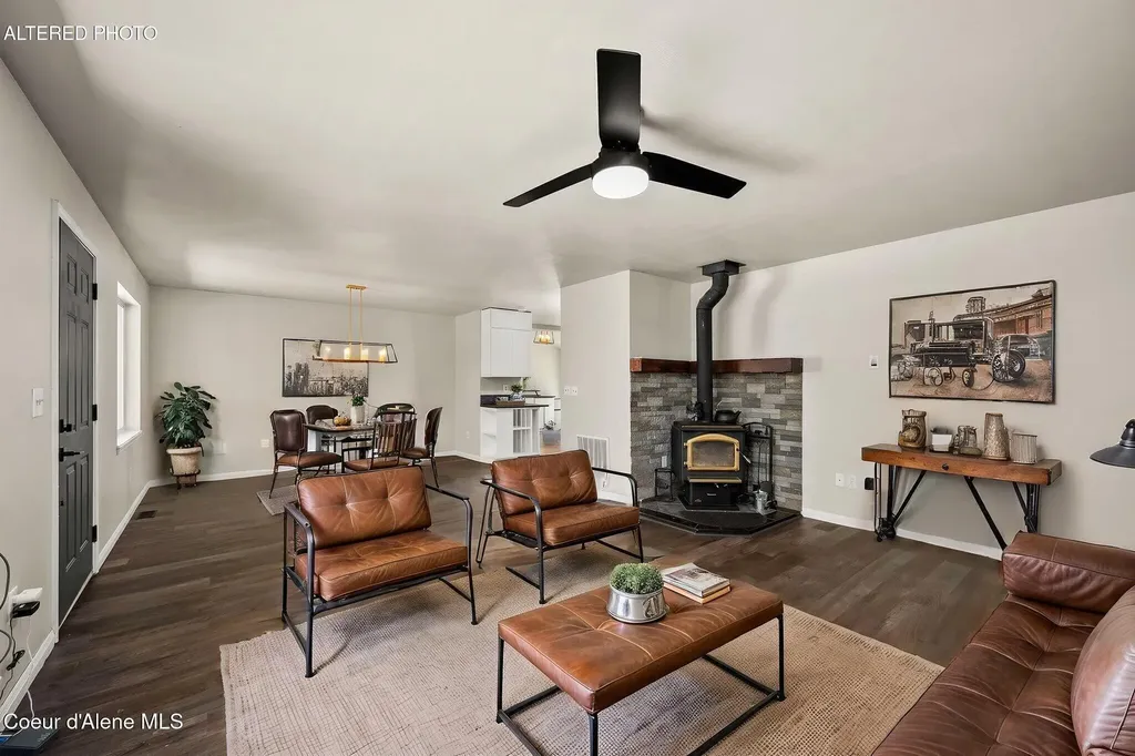 33250 N Tahoe Drive Spirit Lake ID 83869