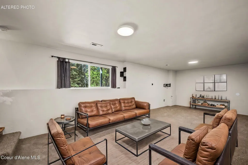 33250 N Tahoe Drive Spirit Lake ID 83869