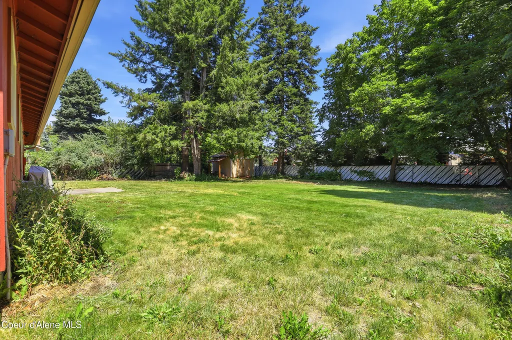 9650 N Valley Way Hayden ID 83835