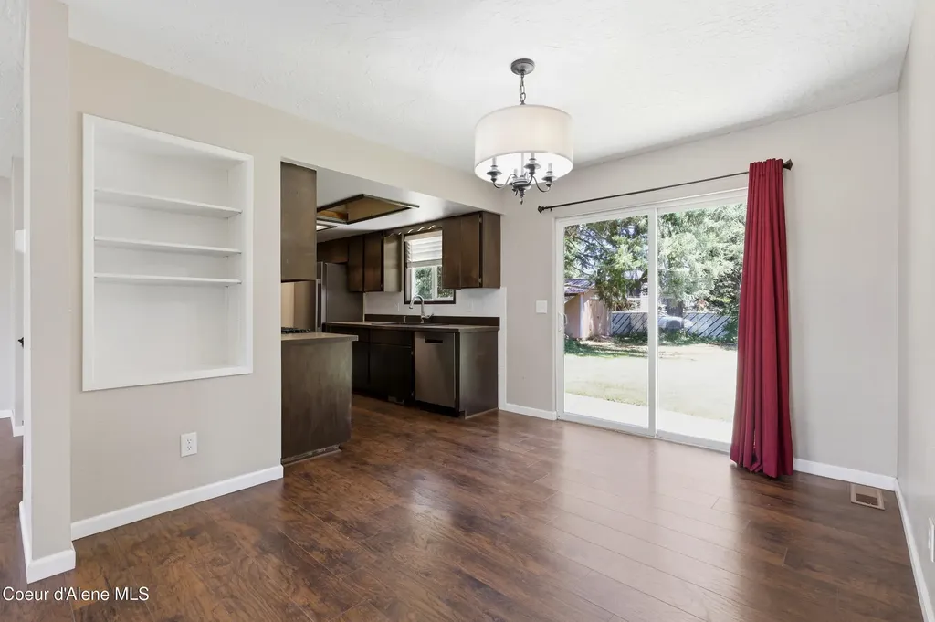9650 N Valley Way Hayden ID 83835