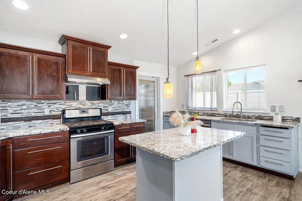 1704 N Pyroclast Street Post Falls ID 83854