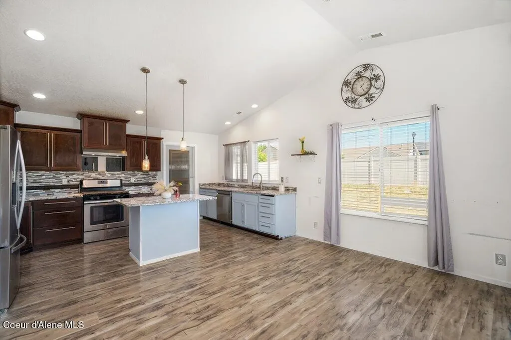 1704 N Pyroclast Street Post Falls ID 83854