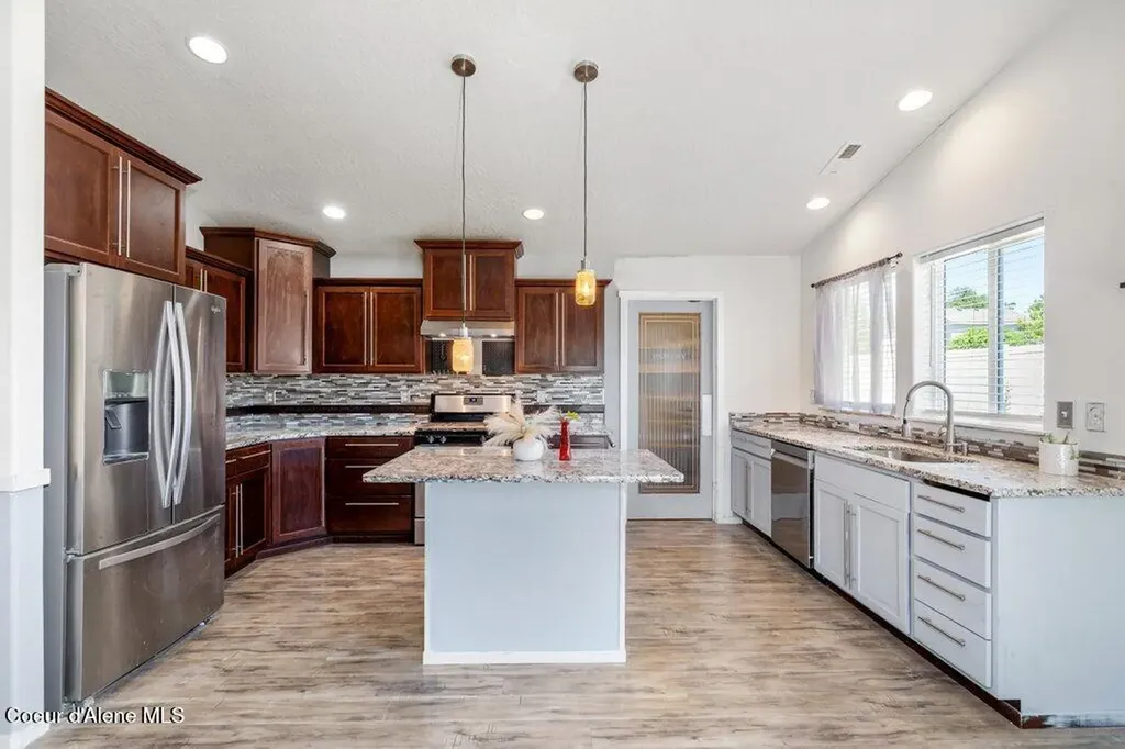1704 N Pyroclast Street Post Falls ID 83854