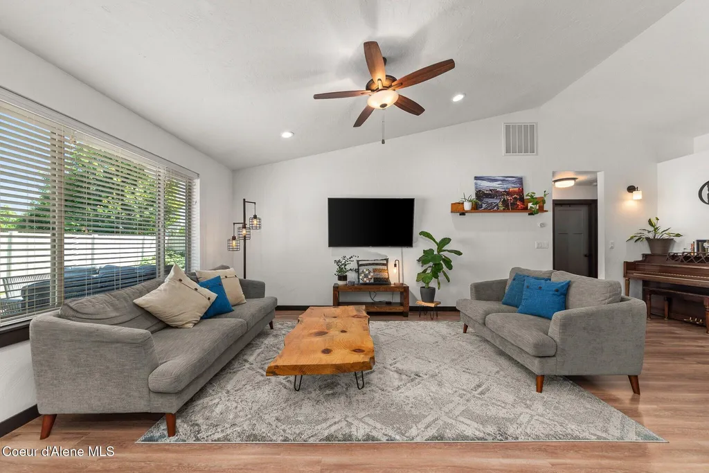 2738 N Fordham Street Post Falls ID 83854