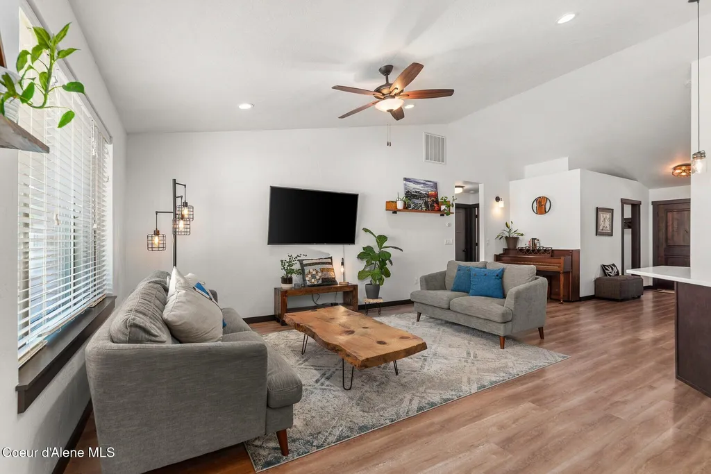 2738 N Fordham Street Post Falls ID 83854