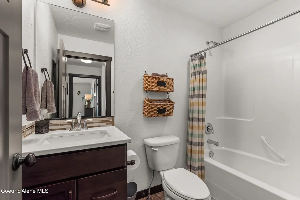 2738 N Fordham Street Post Falls ID 83854