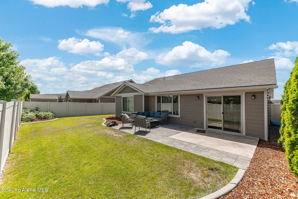 2738 N Fordham Street Post Falls ID 83854