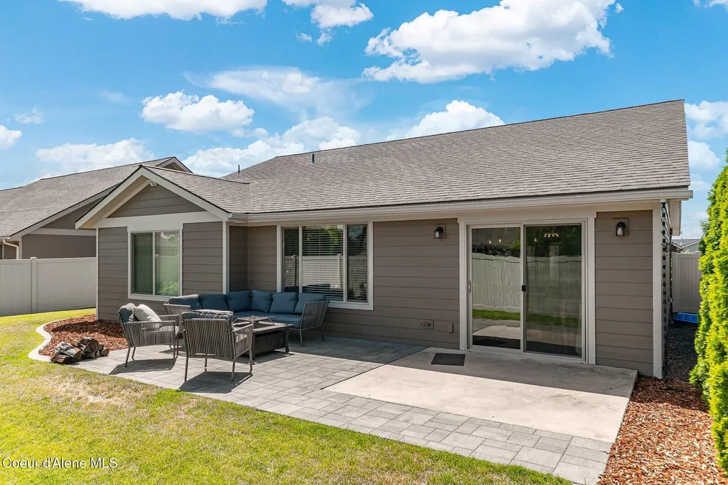2738 N Fordham Street Post Falls ID 83854