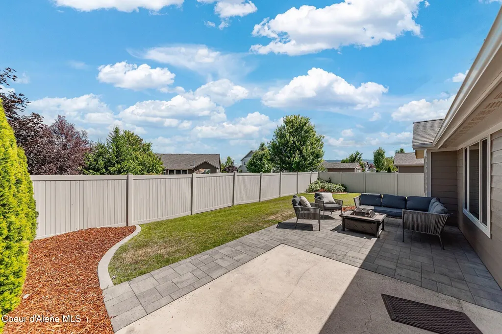 2738 N Fordham Street Post Falls ID 83854