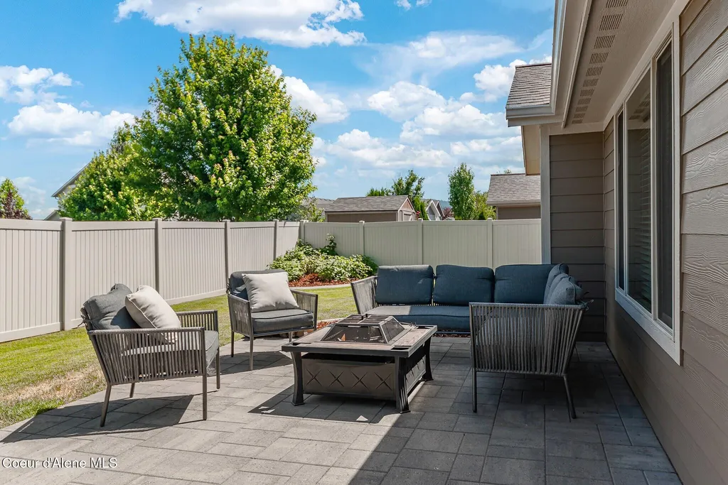2738 N Fordham Street Post Falls ID 83854