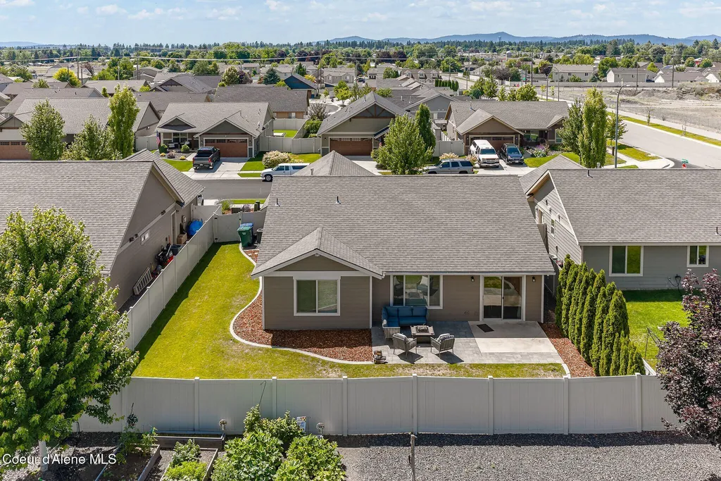 2738 N Fordham Street Post Falls ID 83854