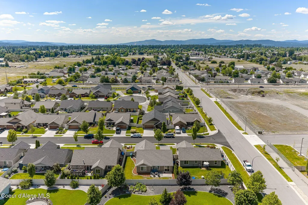 2738 N Fordham Street Post Falls ID 83854