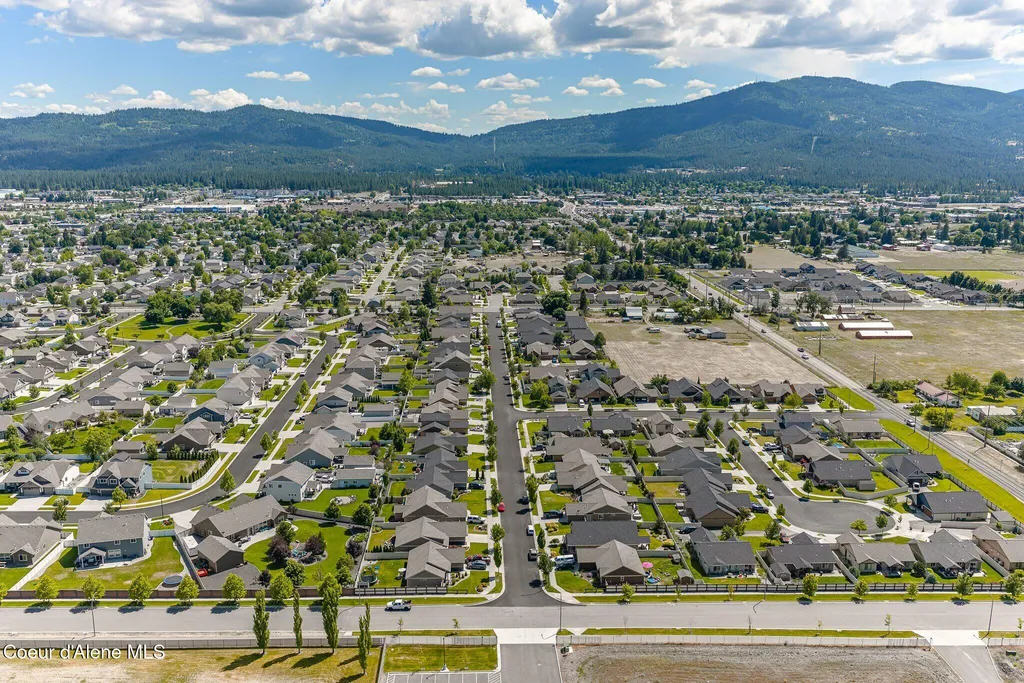 2738 N Fordham Street Post Falls ID 83854