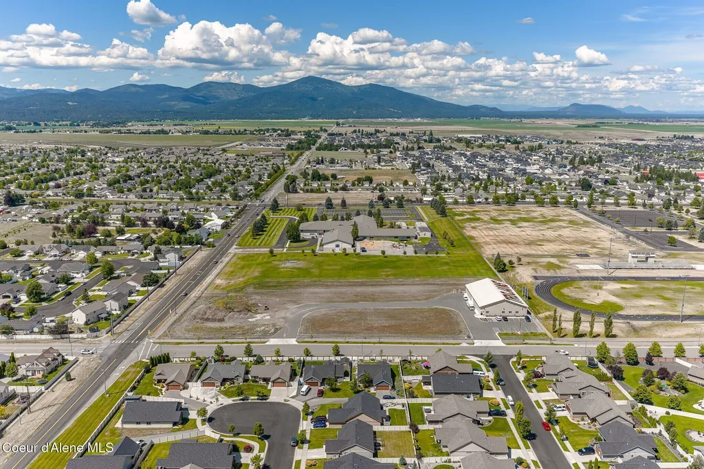 2738 N Fordham Street Post Falls ID 83854