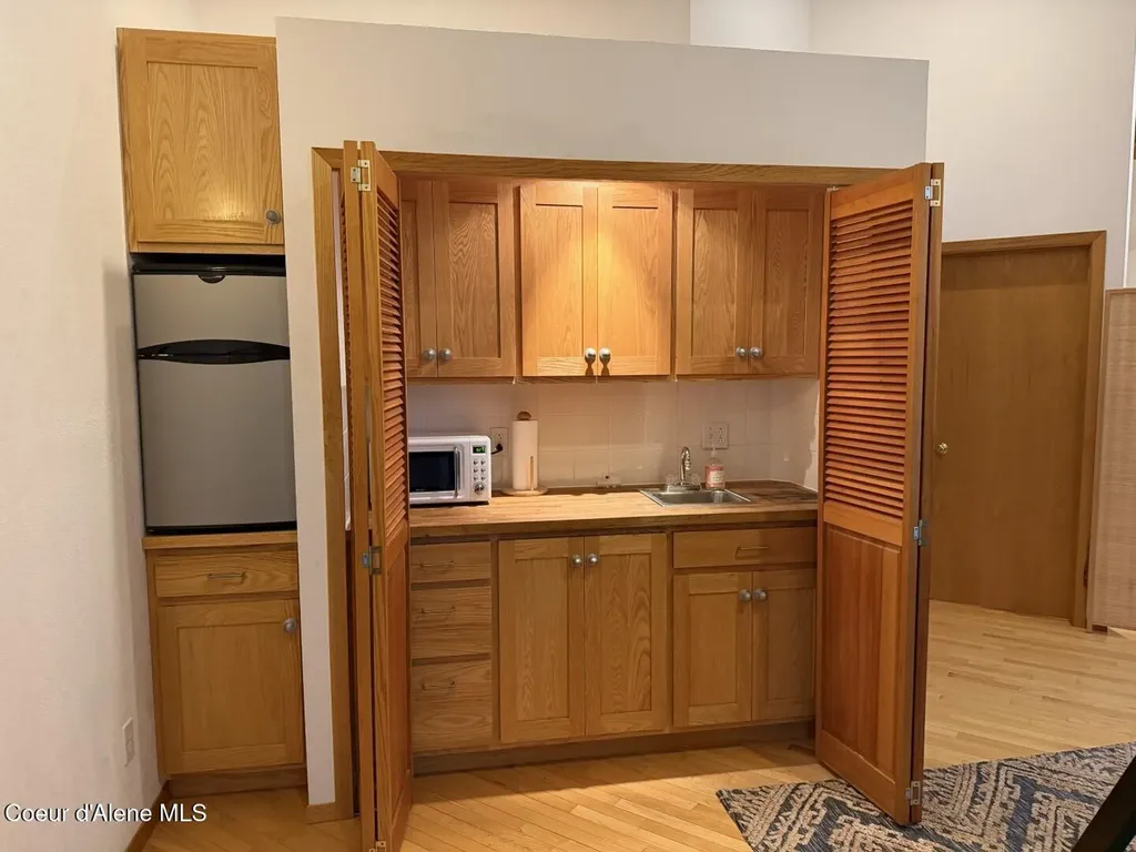 7 Bridge View Lane Heron MT 59844