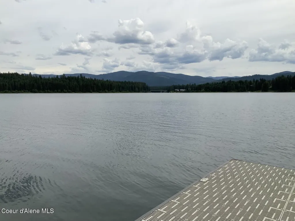 7 Bridge View Lane Heron MT 59844