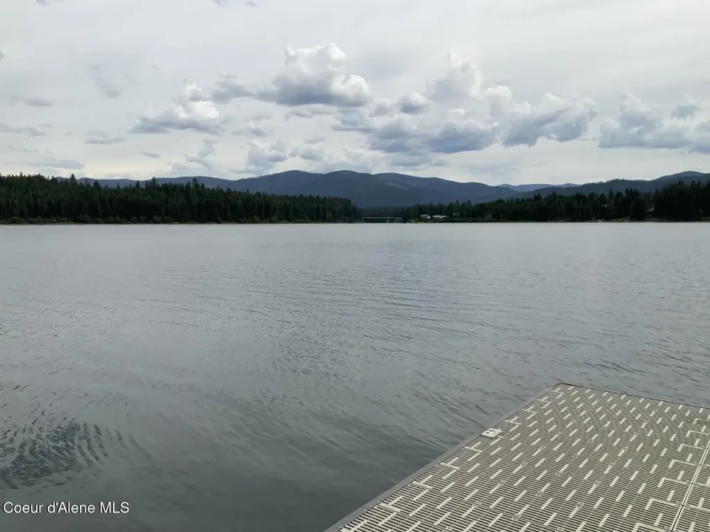 7 Bridge View Lane Heron MT 59844
