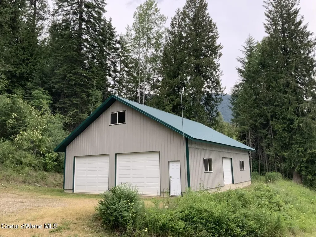 7 Bridge View Lane Heron MT 59844