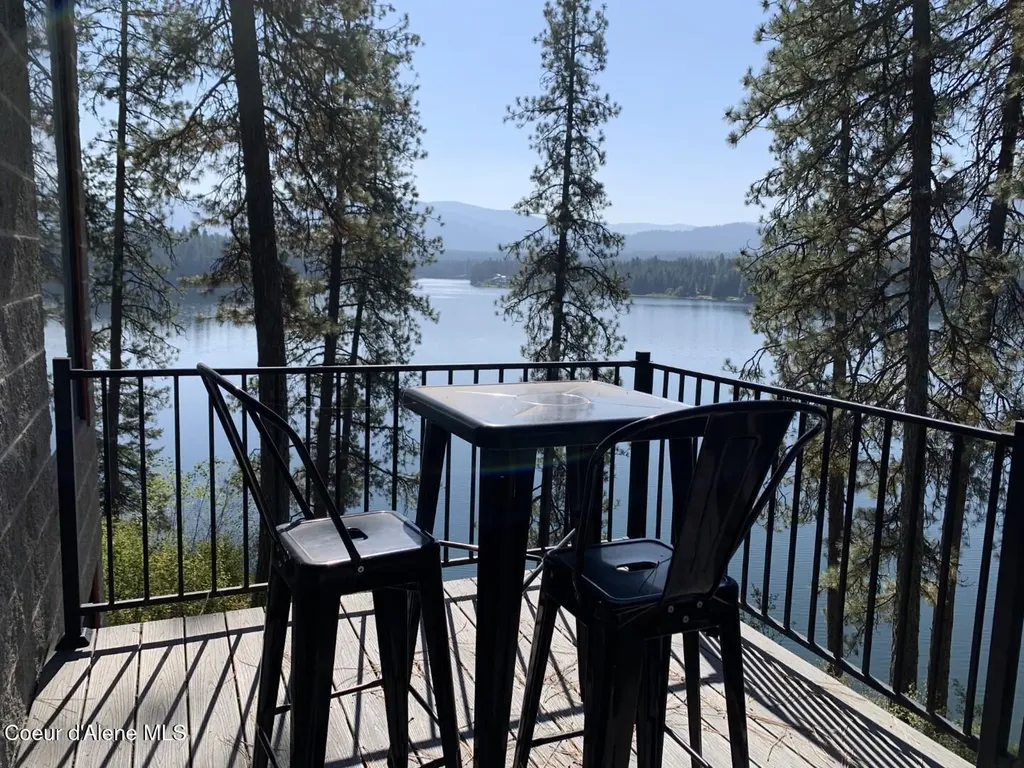 7 Bridge View Lane Heron MT 59844