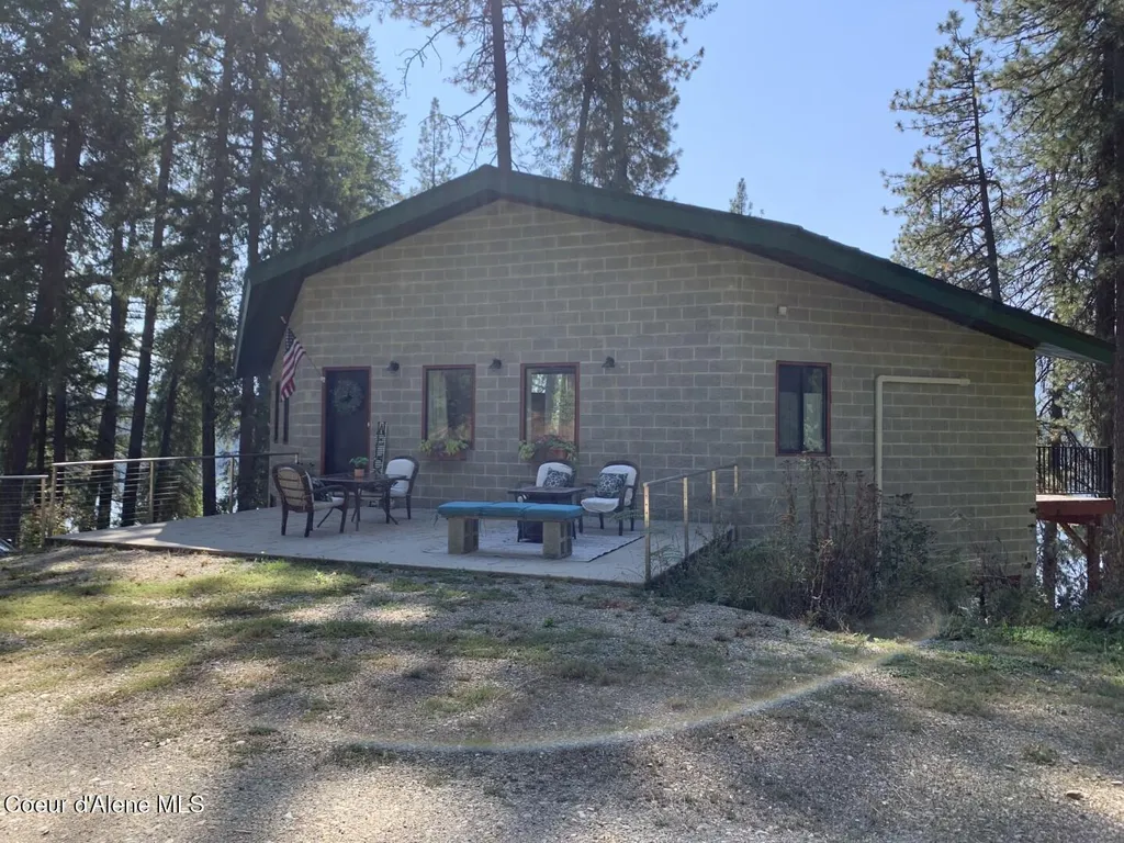 7 Bridge View Lane Heron MT 59844