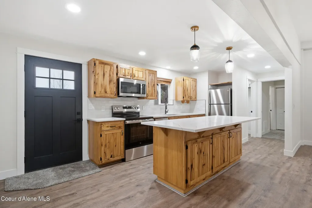 43143 Riverview Drive Kingston ID 83839