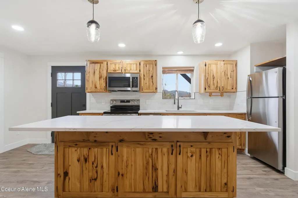 43143 Riverview Drive Kingston ID 83839