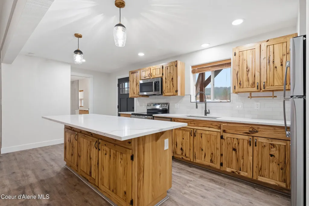 43143 Riverview Drive Kingston ID 83839