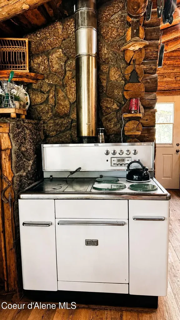 13227 W Elder Road Worley ID 83876