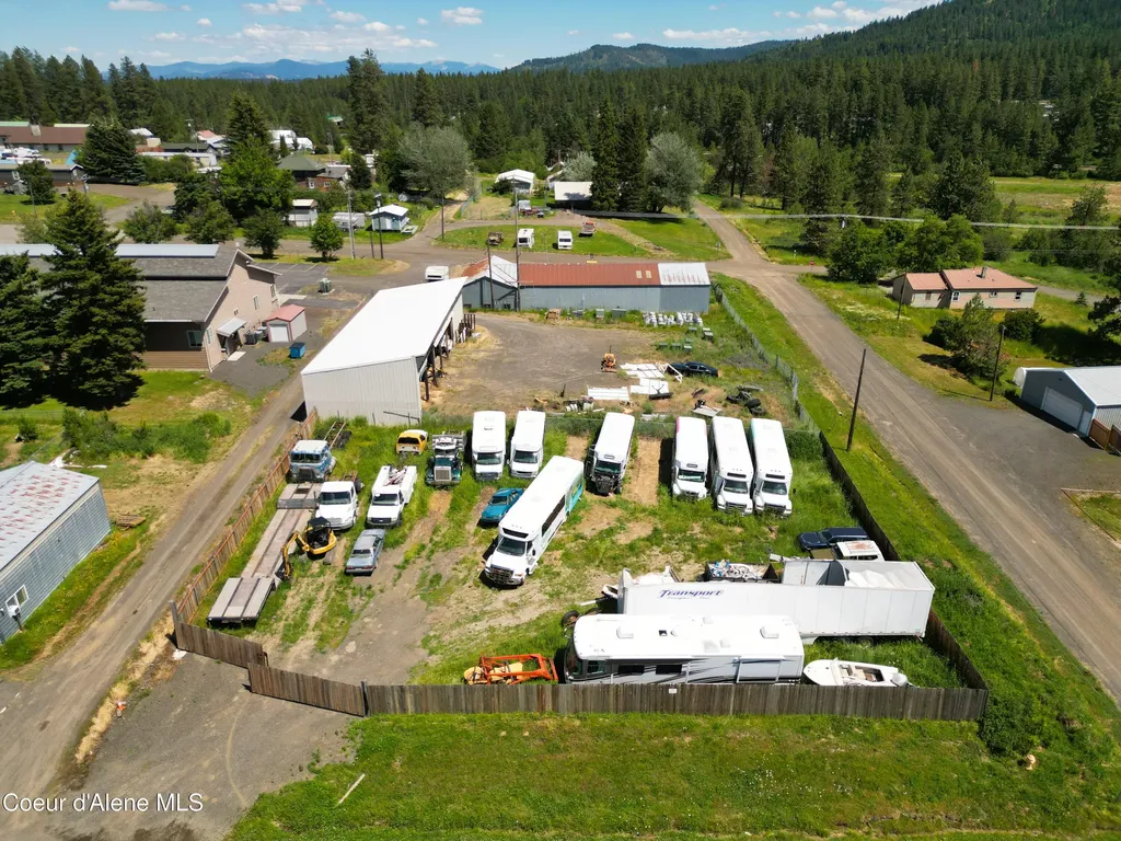 866 E Street Plummer ID 83851