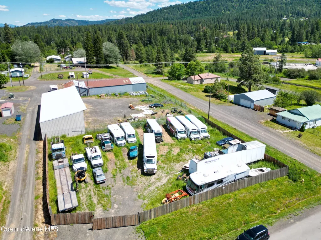 866 E Street Plummer ID 83851