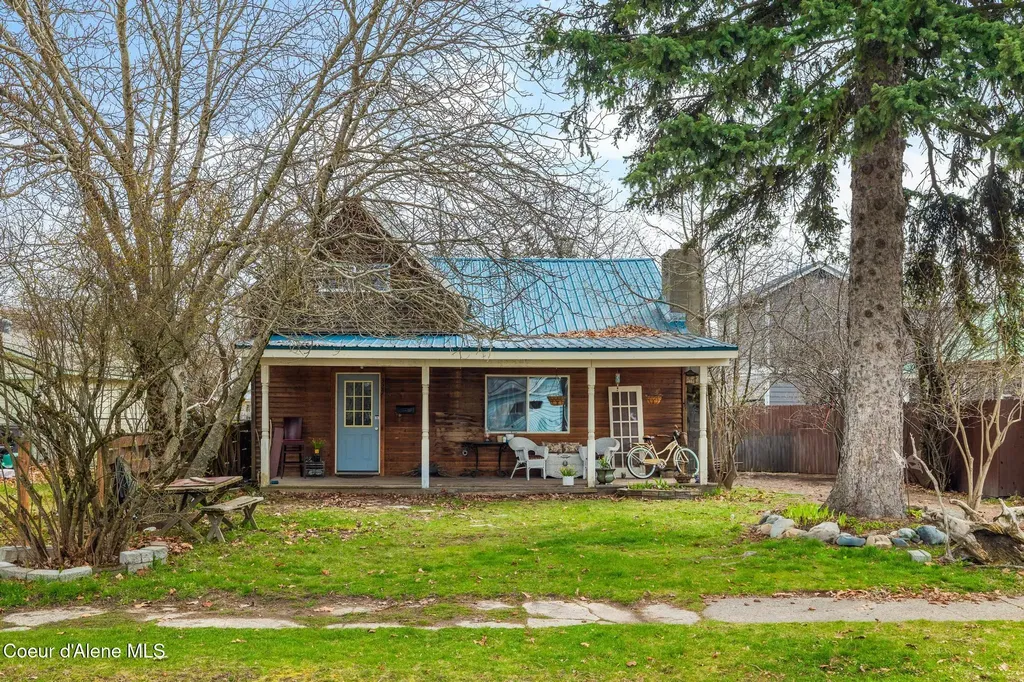 329 S Florence Avenue Sandpoint ID 83864