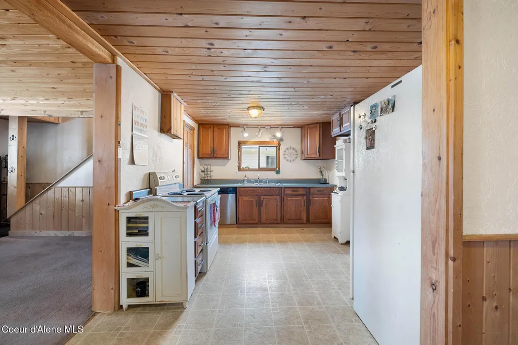 329 S Florence Avenue Sandpoint ID 83864