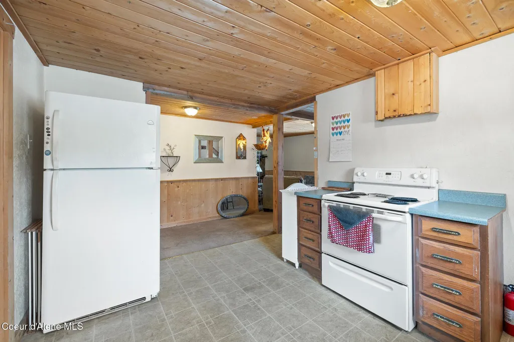 329 S Florence Avenue Sandpoint ID 83864