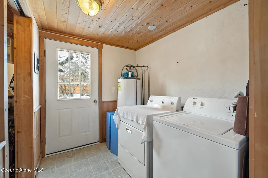 329 S Florence Avenue Sandpoint ID 83864
