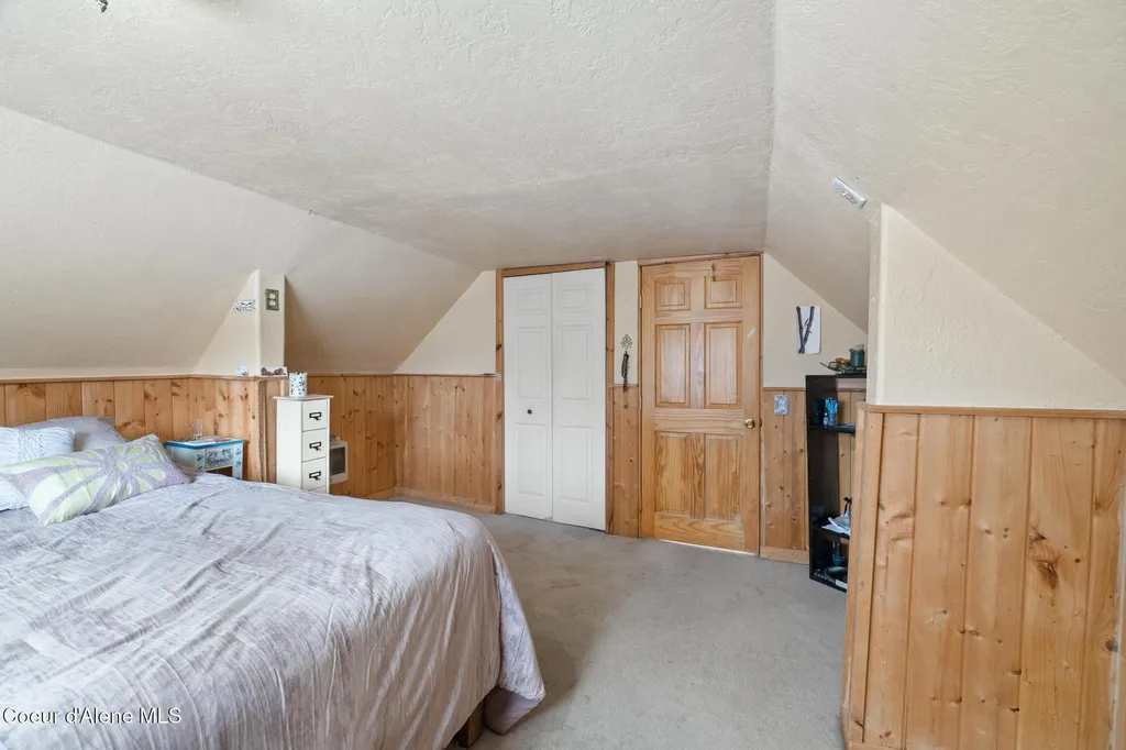 329 S Florence Avenue Sandpoint ID 83864