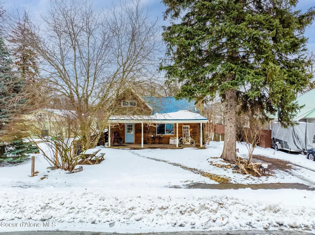 329 S Florence Avenue Sandpoint ID 83864