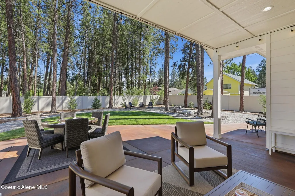 2065 E Plaza Court Post Falls ID 83854