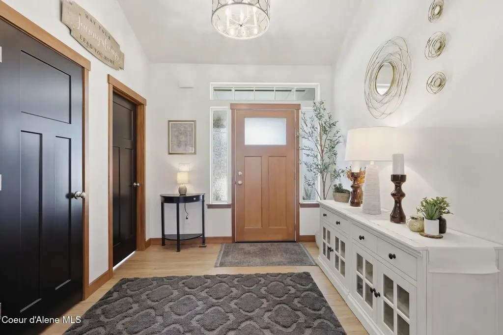 2065 E Plaza Court Post Falls ID 83854