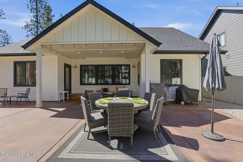 2065 E Plaza Court Post Falls ID 83854